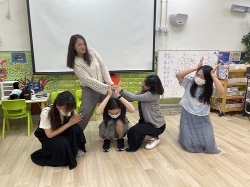 teacher 3