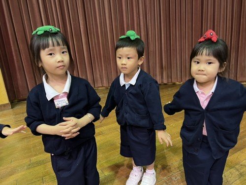 teacher 2