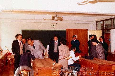 There were 2 special classrooms at the School. This photo shows the handicraft classroom. 