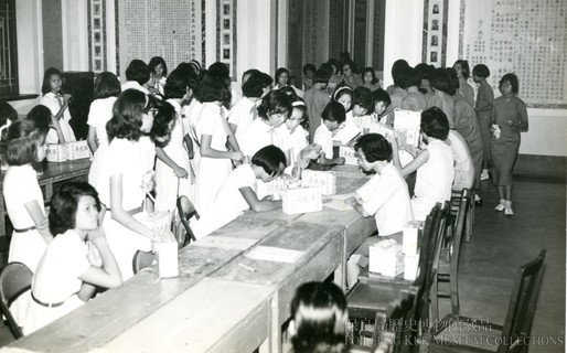 1964年卖旗日