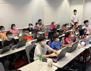 科大創科研之旅暨編程藝術工作坊