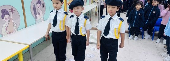 朱李月华幼稚园暨幼儿园 - 相簿 (31.12.2025 元旦日前夕升旗)