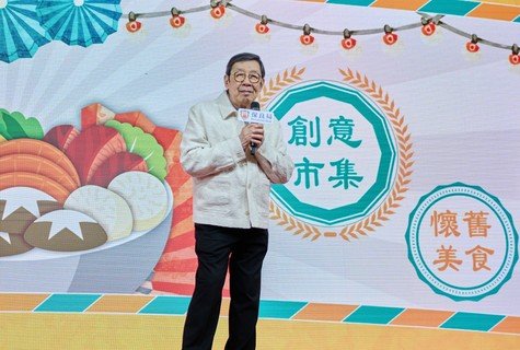 艺人胡枫先生、「保良局膳心大使」谢雪心女士及何国材先生献唱，与众同乐。