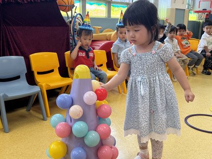 2025.4.17 复活节庆祝会加三、四月生日会