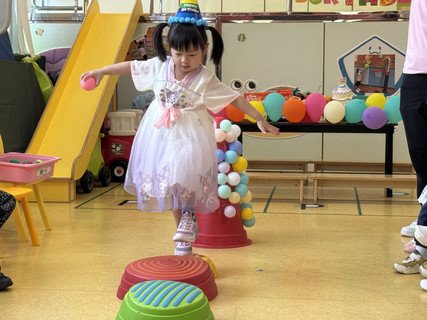 2025.4.17 复活节庆祝会加三、四月生日会