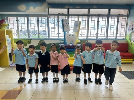 2025.4.25 阳光笑容小乐园