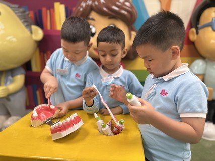 2025.4.25 阳光笑容小乐园