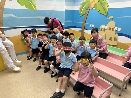 2025.4.25 阳光笑容小乐园