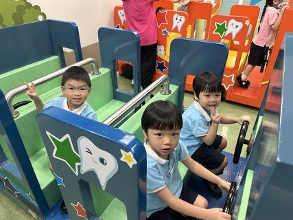 2025.4.25 阳光笑容小乐园