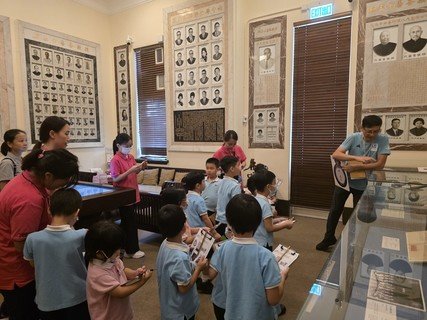 参观保良局历史博物馆