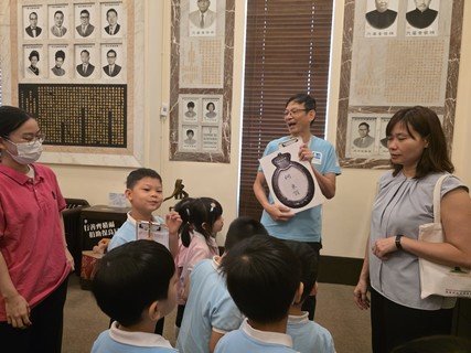 参观保良局历史博物馆