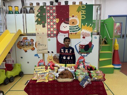 2025.12.18 圣诞节庆祝会暨十一、十二月份生日会