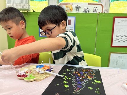 2025.12.18 圣诞节庆祝会暨十一、十二月份生日会