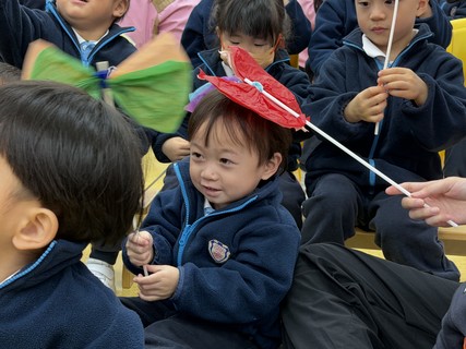 2026.2.4 Grandpa's Colorful Coat