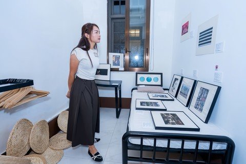 「V54十周年志庆」特设10个艺术展览，欢迎预约参观。